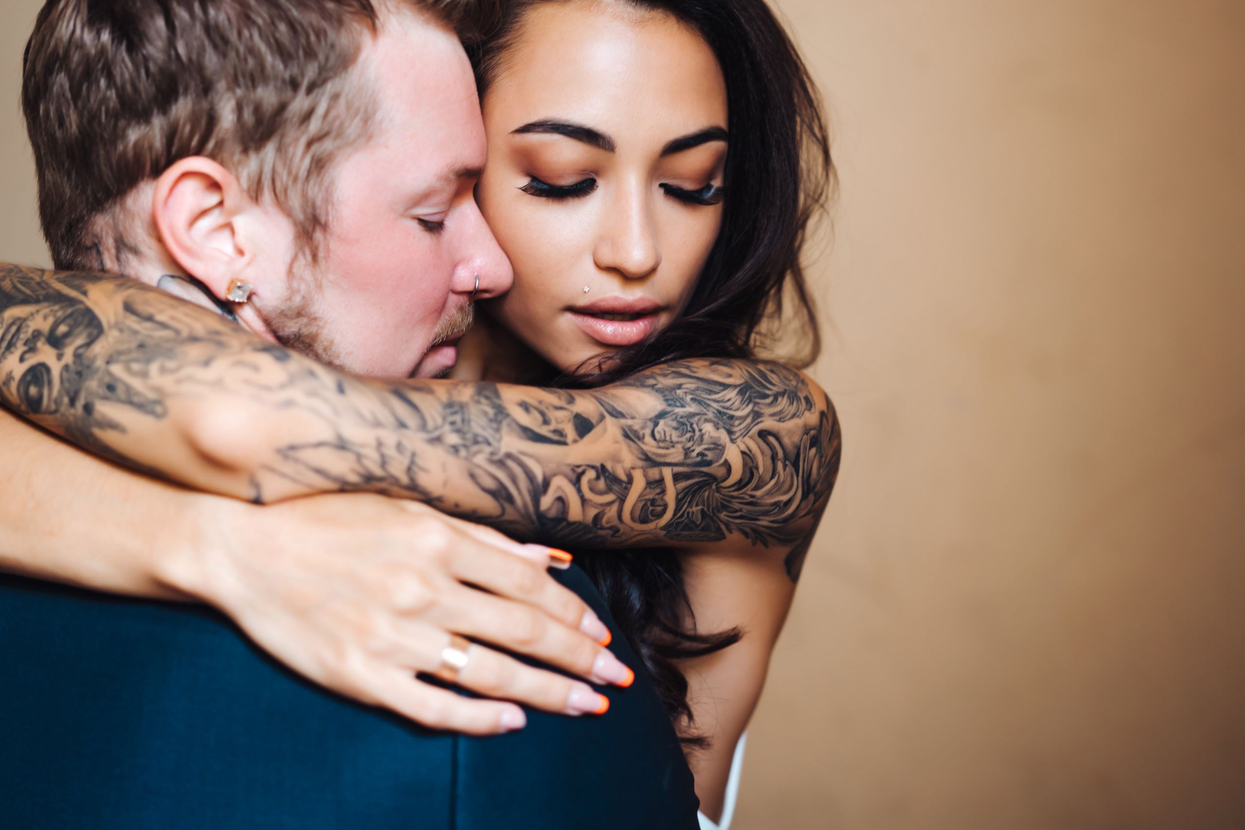 beautiful young couple posing on camera indoors 2024 10 31 23 22 37 utc